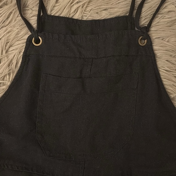 By Together linen blend overall apron front adjustable strap romper - Picture 2 of 6